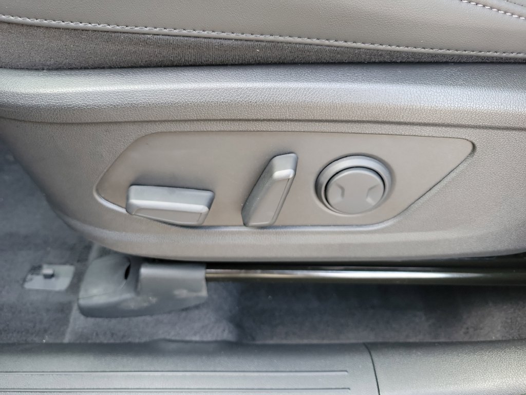 New 2026 Kia Sorento S FWD image 23
