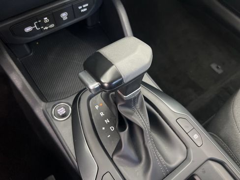 Used 2025 Kia K4 FWD image 14