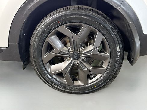 Used 2022 Kia Sportage Nightfall Edition FWD image 36