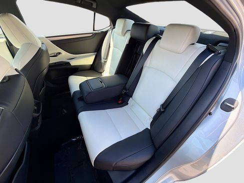 Used 2023 Lexus ES 350 F Sport w/ Accessory Package (Z2) image 21