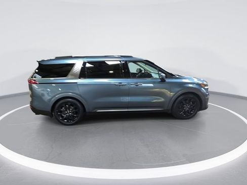 Used 2023 Kia Carnival SX Prestige FWD image 9