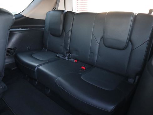 Used 2022 Nissan Armada SL image 48