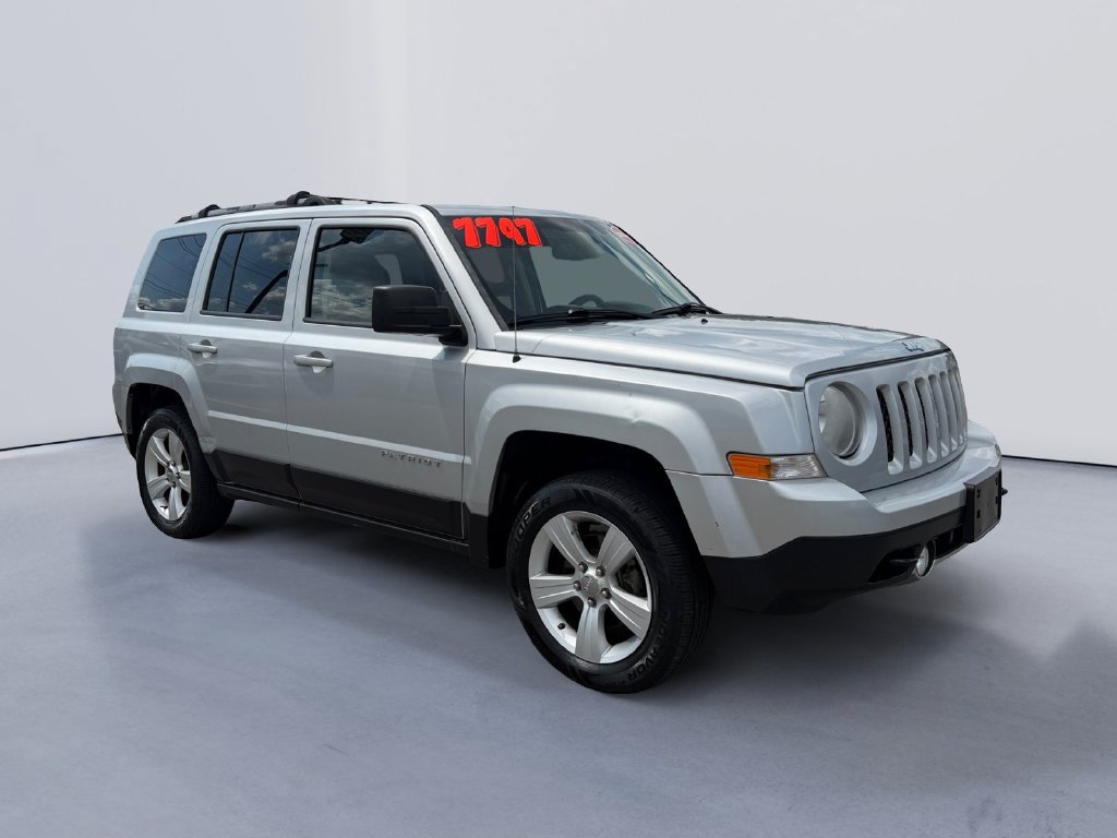 Used 2014 Jeep Patriot Limited w/ Sun/Sound Group AWD/4WD image 1