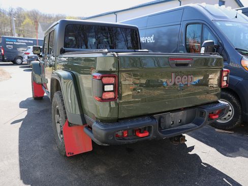 Used 2021 Jeep Gladiator Rubicon AWD/4WD image 4