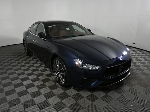 Used 2022 Maserati Ghibli Modena RWD image 23