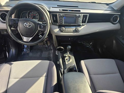 Used 2013 Toyota RAV4 XLE image 21