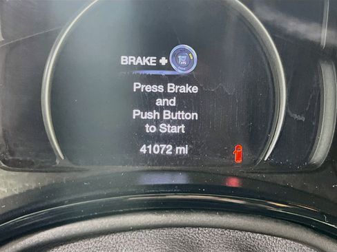Used 2023 Dodge Durango GT AWD/4WD image 12