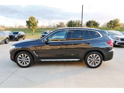Used 2018 BMW X3 xDrive30i w/ Convenience Package image 5