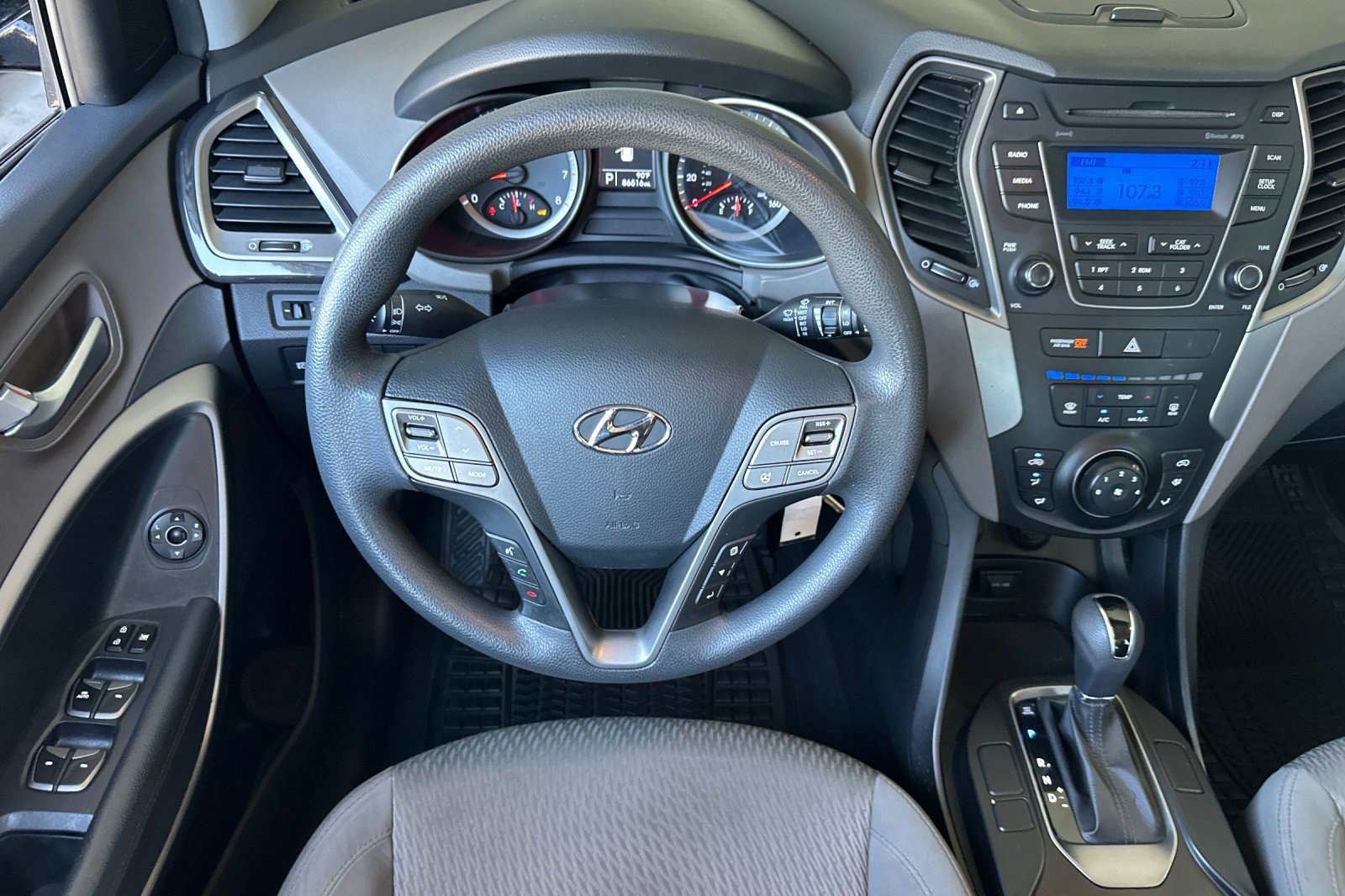 Used 2014 Hyundai Santa Fe Sport AWD/4WD image 28