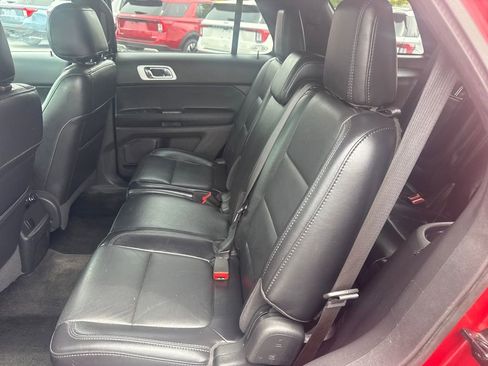 Used 2012 Ford Explorer XLT AWD/4WD image 17