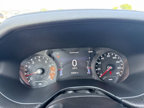 Used 2022 Jeep Compass Latitude AWD/4WD image 13