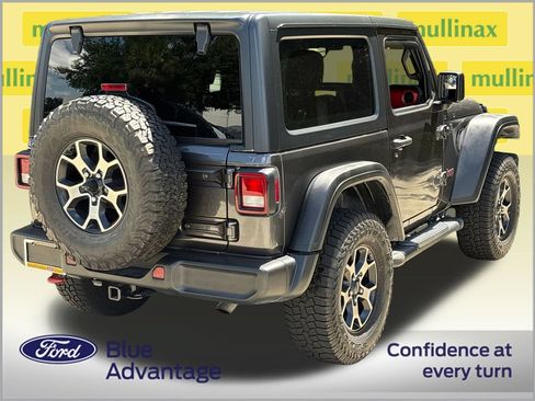 Used 2018 Jeep Wrangler Rubicon AWD/4WD image 4