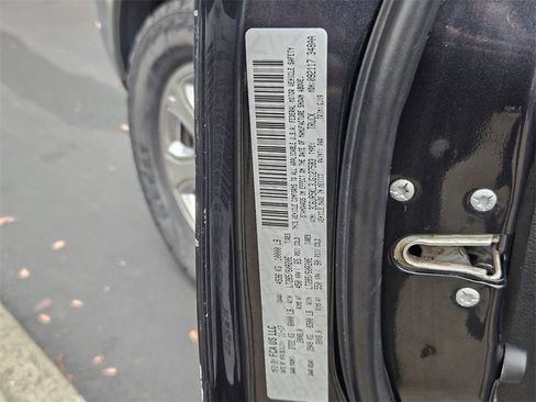 Used 2018 RAM 2500 Laramie image 44