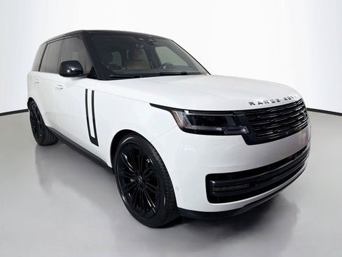Certified 2024 Land Rover Range Rover SE AWD/4WD image 3