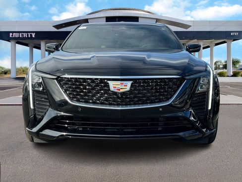 Used 2025 Cadillac CT5 Premium Luxury image 4