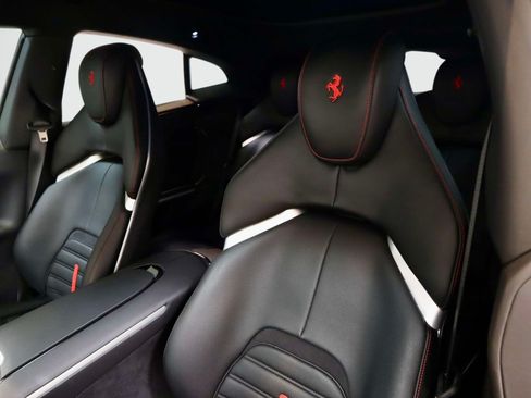 Certified 2025 Ferrari Purosangue AWD/4WD image 26
