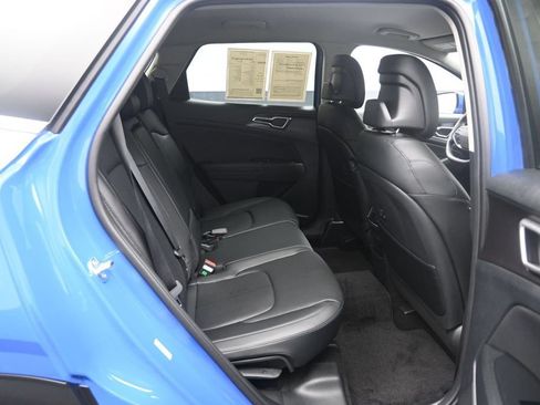 Used 2026 Kia Sportage EX FWD image 28