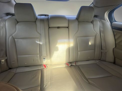 Used 2013 Ford Taurus Limited image 15