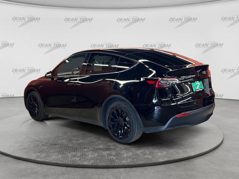 Used 2021 Tesla Model Y Long Range AWD/4WD image 6