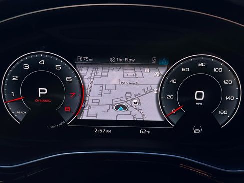 Used 2022 Audi Q8 Premium Plus AWD/4WD image 24