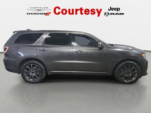 Used 2018 Dodge Durango R/T image 2