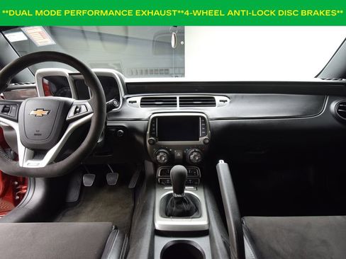 Used 2014 Chevrolet Camaro SS w/ SS Performance Package image 4