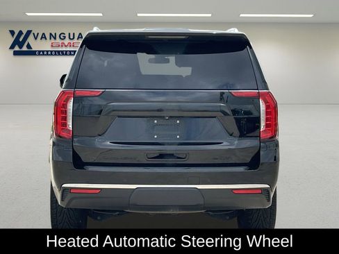 Used 2021 GMC Yukon SLT w/ SLT Premium Package image 8