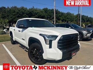 Used 2025 Toyota Tundra SR5 w/ SR5 Convenience Package AWD/4WD video 1