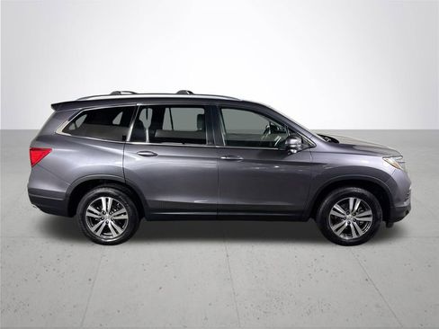 Certified 2017 Honda Pilot EX-L image 6