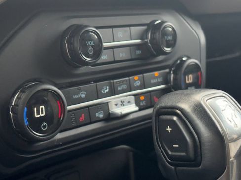 Used 2023 Ford Bronco Wildtrak AWD/4WD image 17