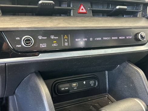 Used 2023 Kia Sportage X-Line w/ X-Line Premium Package AWD/4WD image 38