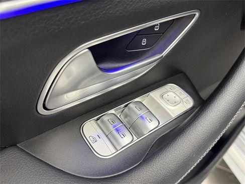 Used 2024 Mercedes-Benz GLE 450 GLE 450 image 10