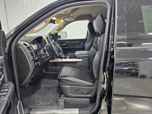 Used 2022 RAM 2500 Laramie image 2