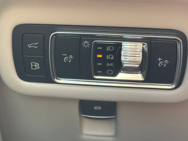 New 2026 Lincoln Nautilus Reserve AWD/4WD image 32