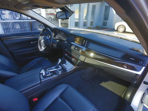 Used 2015 BMW 528i Sedan image 18