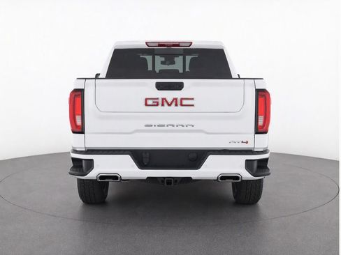Used 2025 GMC Sierra 1500 AT4 w/ AT4 Premium Package AWD/4WD image 7