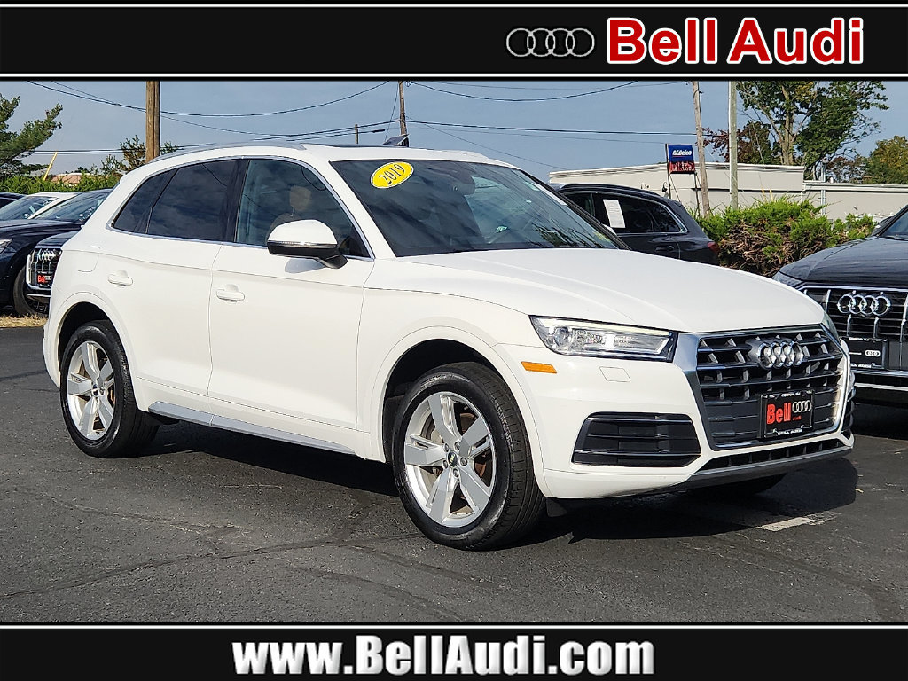 Used 2019 Audi Q5 2.0T Premium Plus w/ Convenience Package AWD/4WD image 1