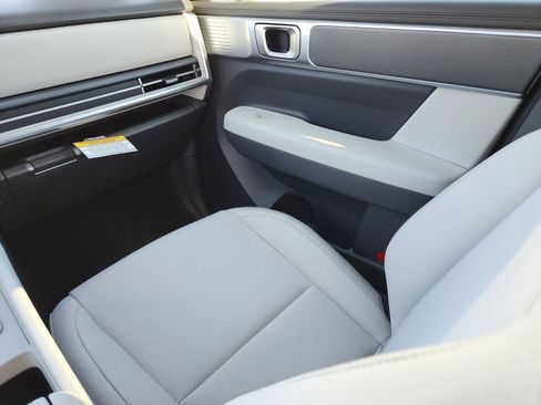 New 2026 Hyundai Santa Fe SE image 15