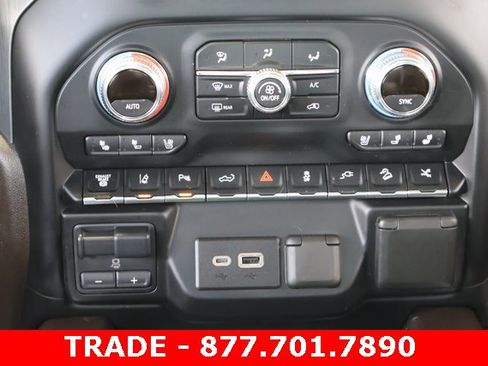 Used 2022 GMC Sierra 2500 Denali w/ Denali Ultimate Package image 18