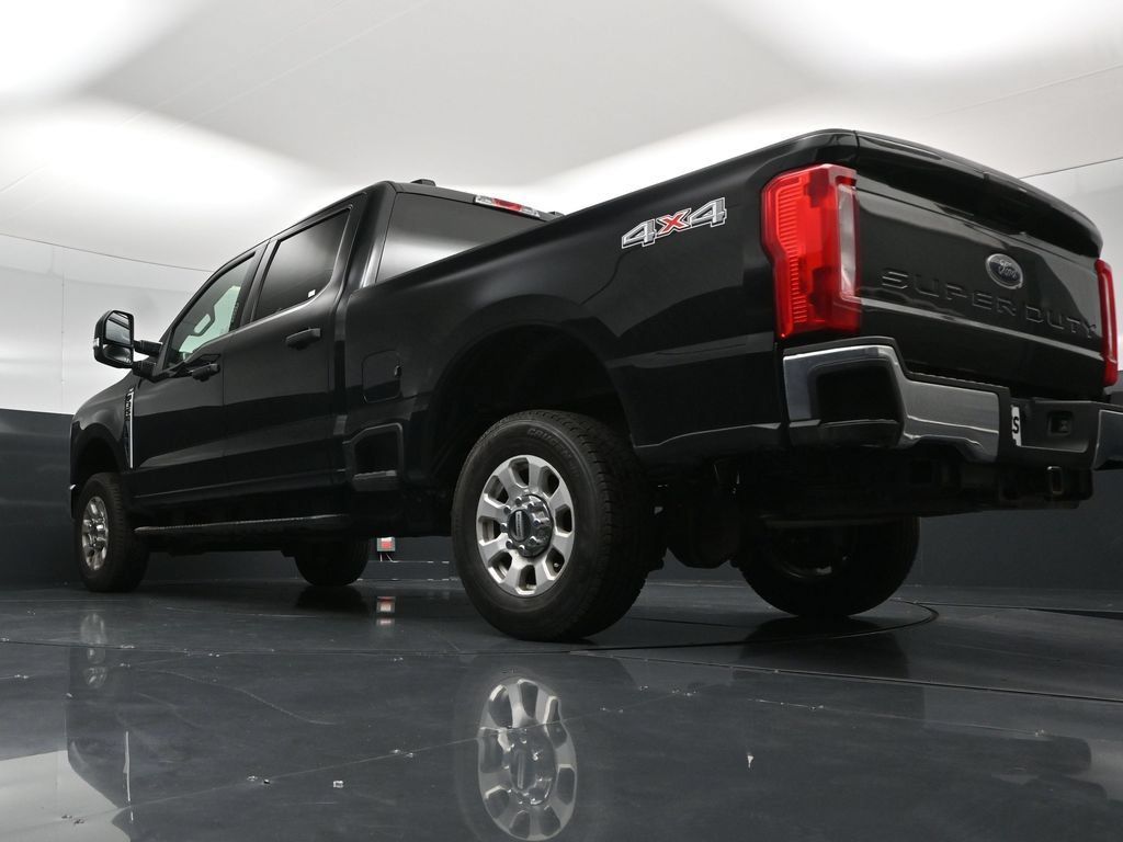 Used 2024 Ford F350 XLT AWD/4WD image 50