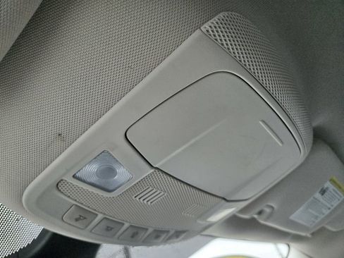 Certified 2024 Ford Edge Titanium image 16