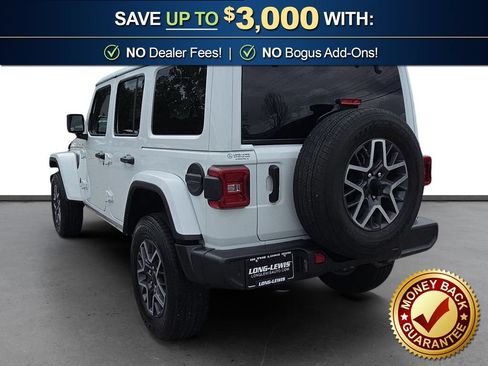 Used 2025 Jeep Wrangler Unlimited Sahara AWD/4WD image 4
