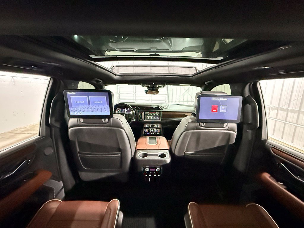 Used 2023 GMC Yukon Denali Ultimate AWD/4WD image 45