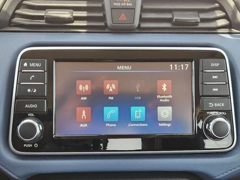 Used 2024 Nissan Versa SV FWD image 14