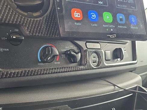 Used 2023 Ford E-450 and Econoline 450 Super Duty w/ Motorhome Prep Package image 17