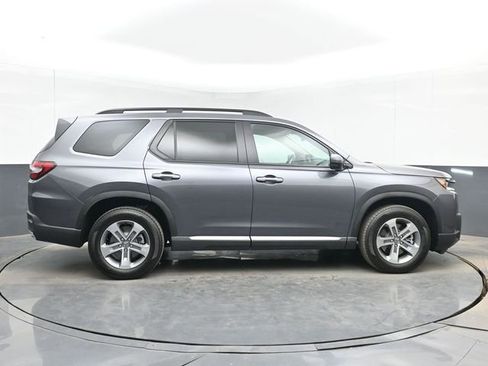 Certified 2026 Honda Pilot EX-L image 11
