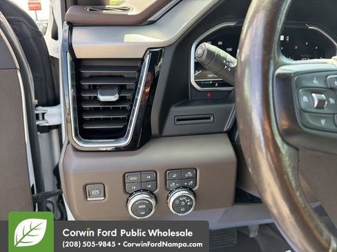 Used 2022 GMC Sierra 1500 Denali AWD/4WD image 15