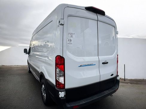 Used 2023 Ford E-Transit Medium Roof RWD image 6