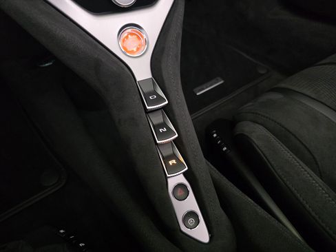 New 2027 McLaren 750S Spider RWD image 16
