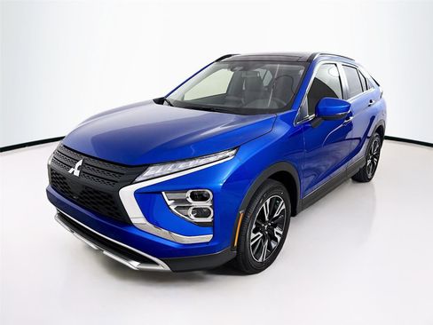 New 2026 Mitsubishi Eclipse Cross Black Edition image 3